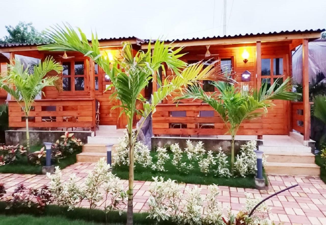 Grand Vatika Resort Arambol Exterior foto