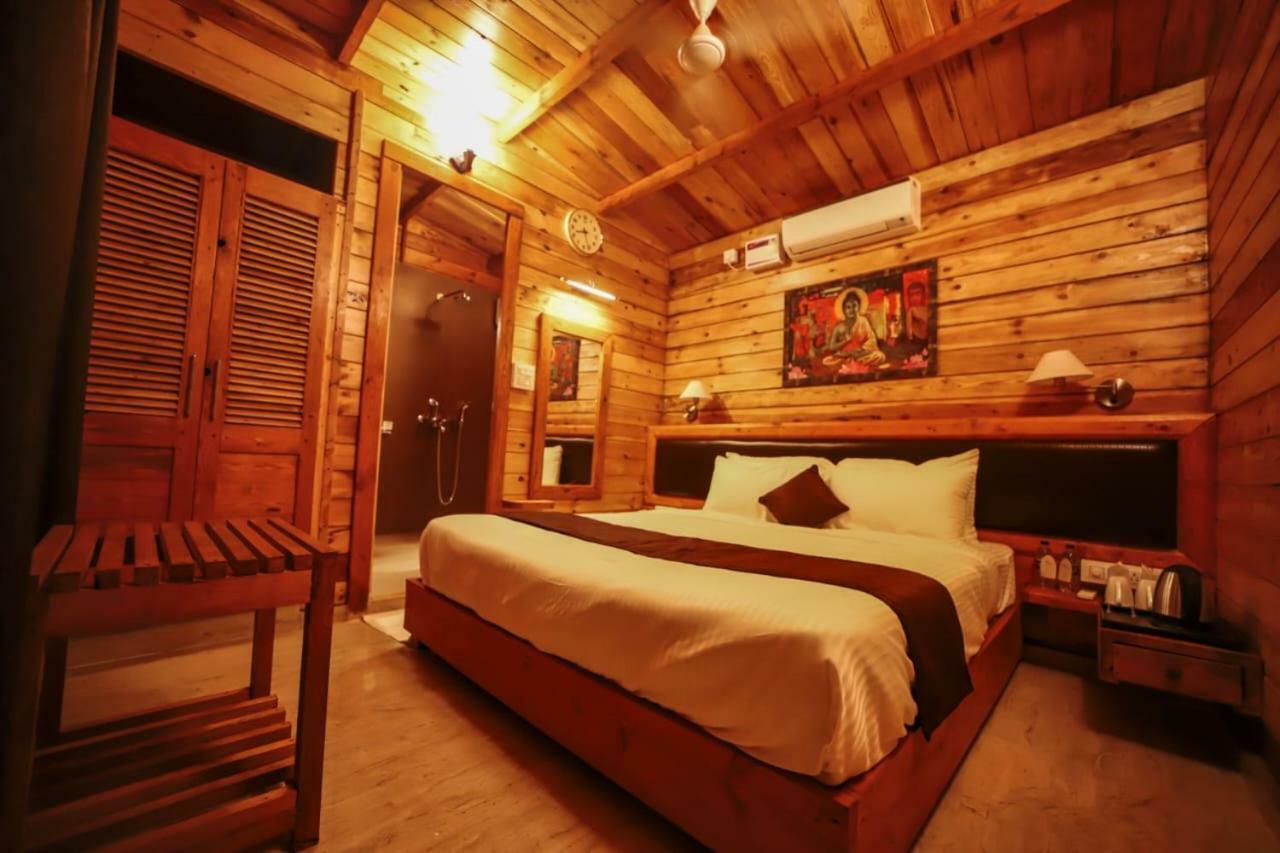 Grand Vatika Resort Arambol Exterior foto