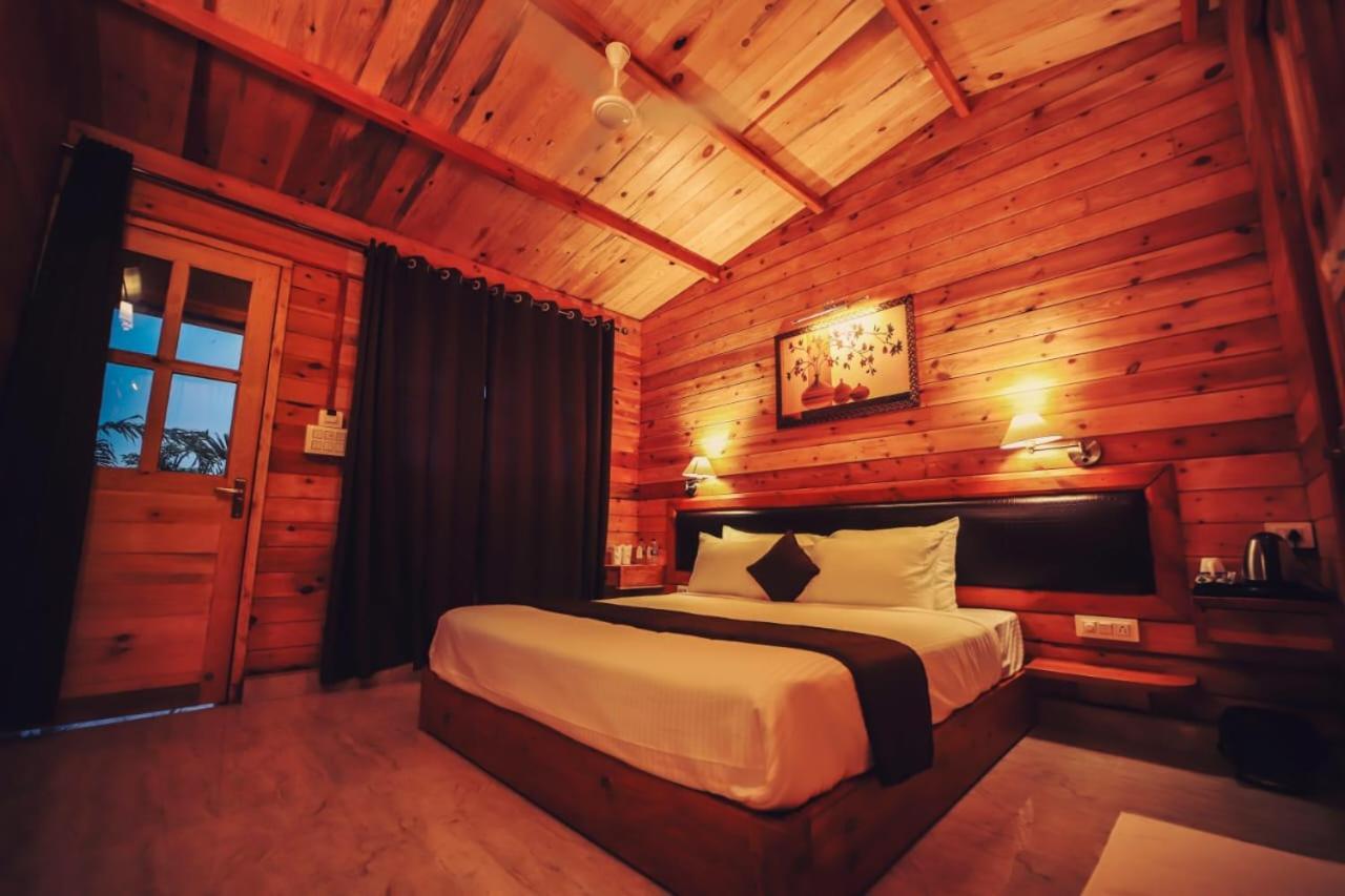 Grand Vatika Resort Arambol Exterior foto